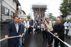 掛川で魅せた越前塗りの山車