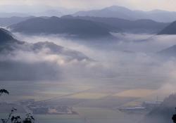 朝霧の里