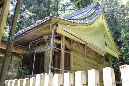 劔神社本殿 