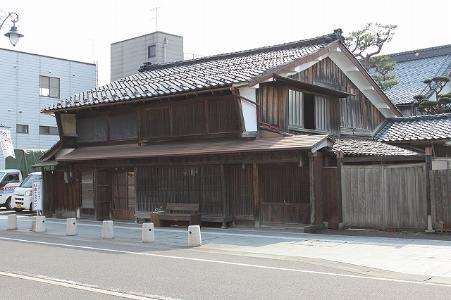 瀧波家住宅主屋