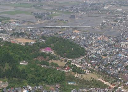 有鉤銅釧出土地