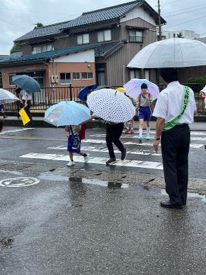 立待小学校あいさつ運動