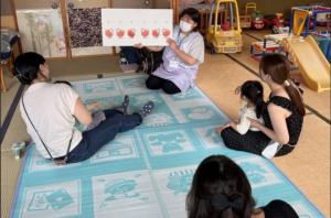 子育てひろばの様子2