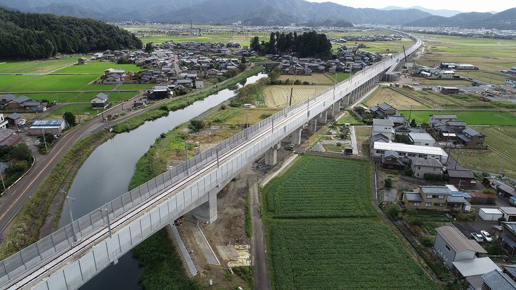 下新庄高架橋（写真）